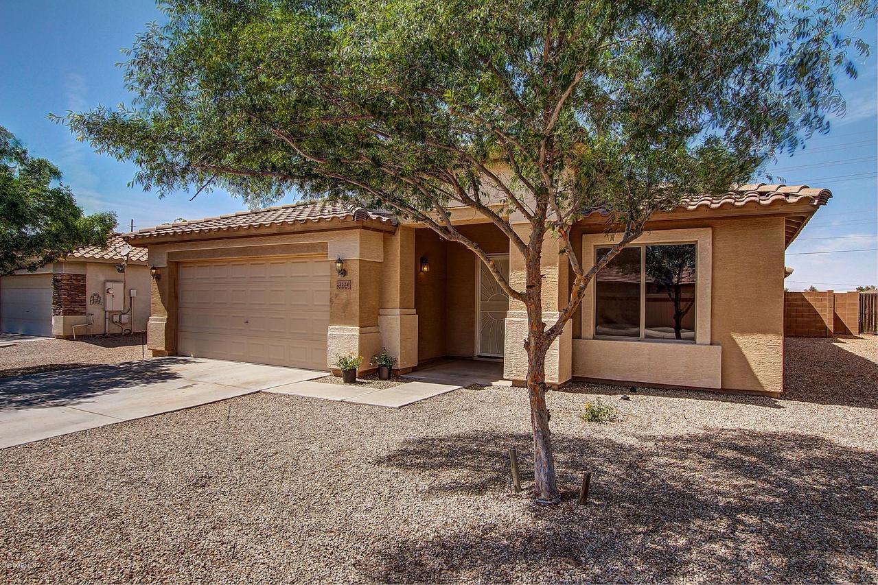 2224 W Pleasant Ln., Phoenix, AZ 85041