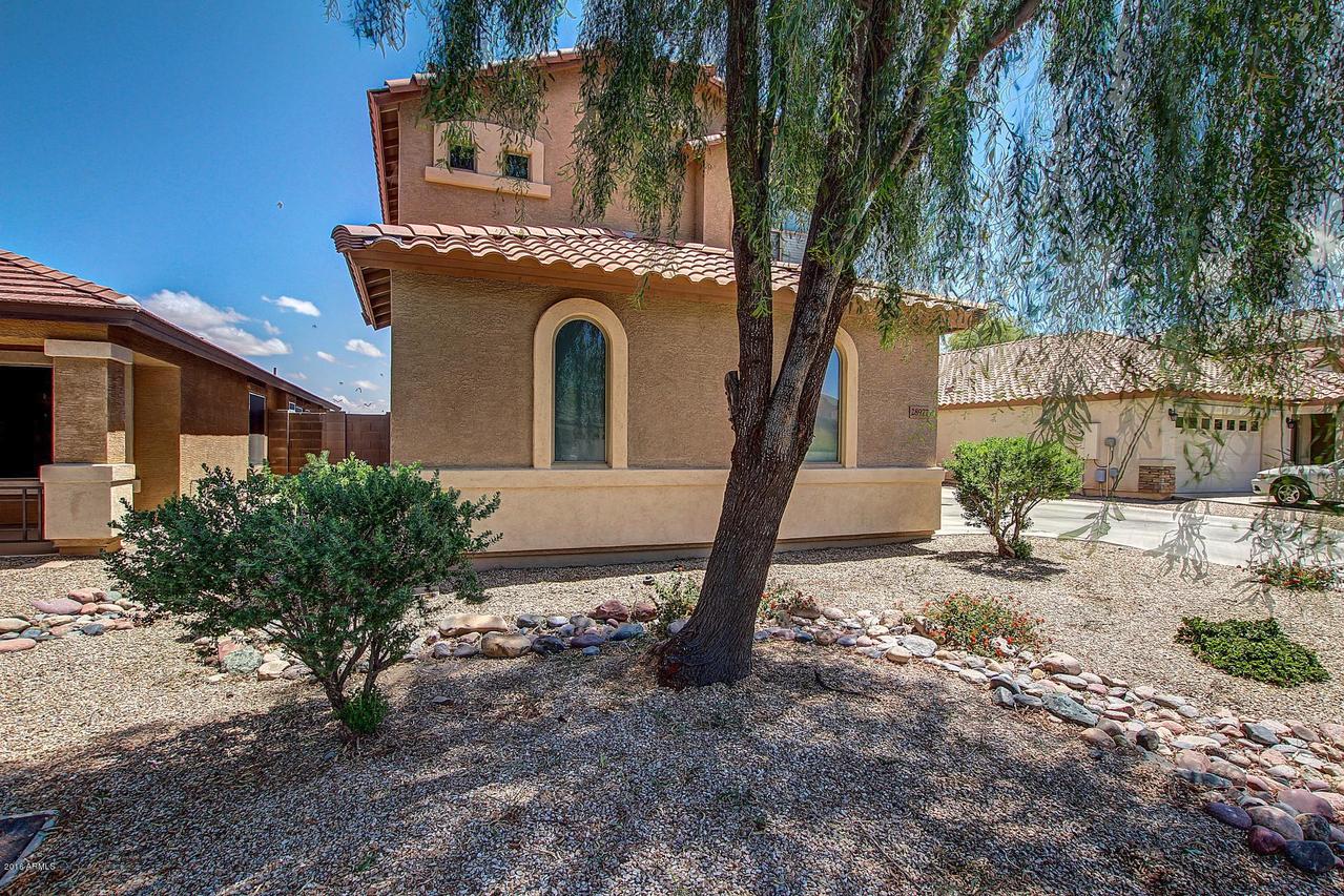 28977 N Calcite Way, San Tan Valley, AZ 85143