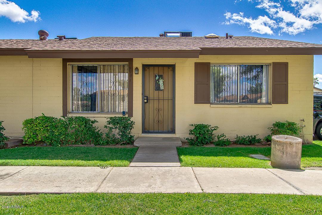 2501 N 22nd Dr., Phoenix, AZ 85009