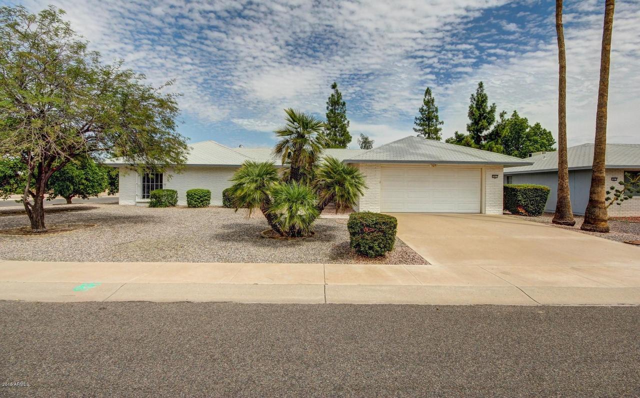 18817 N 103rd Ave., Sun City, AZ 85373
