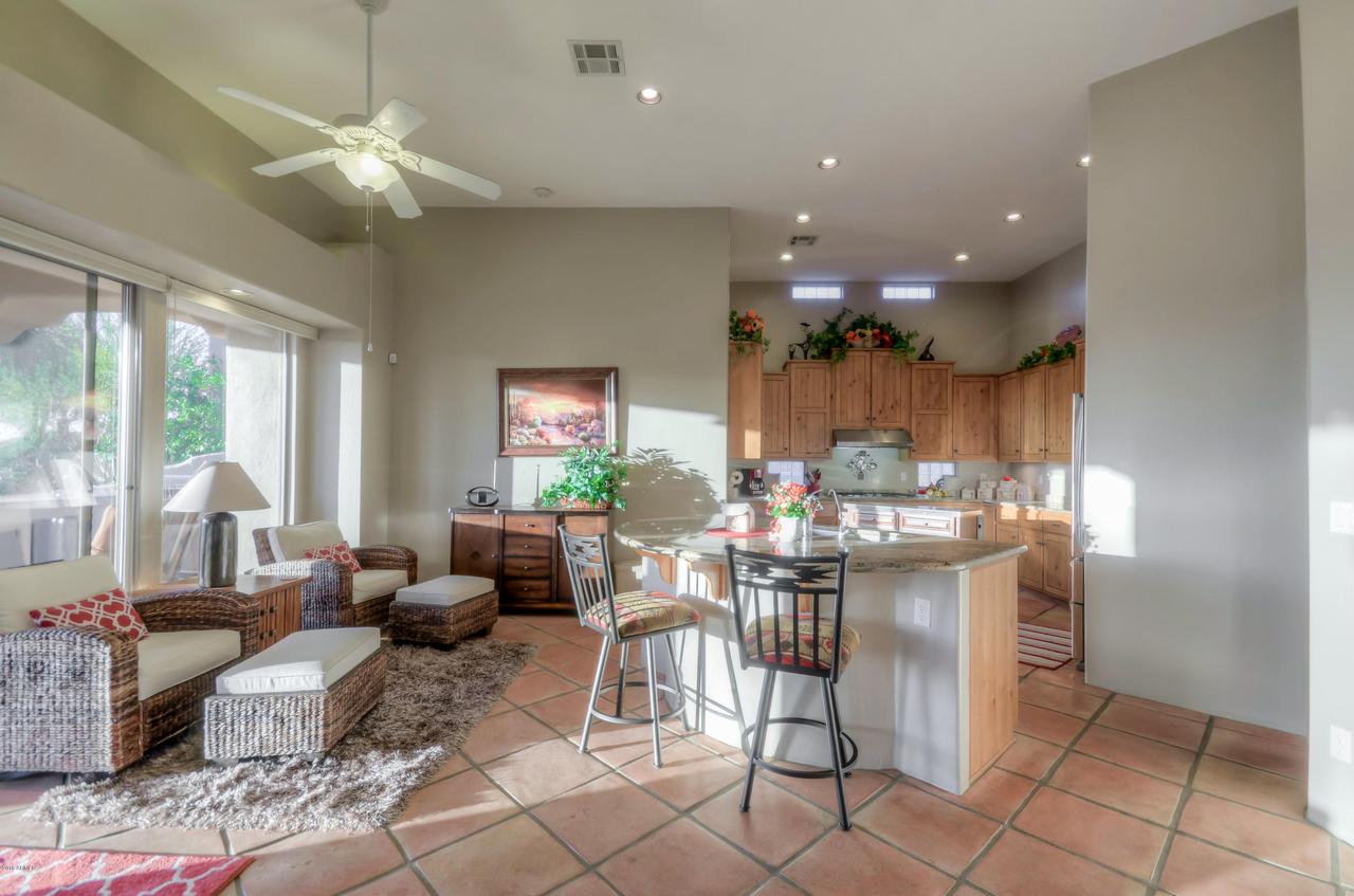 6422 E Redmont Dr., Mesa, AZ 85215