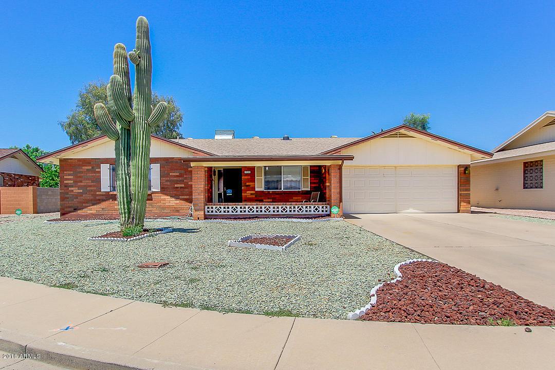 4530 E Farmdale Cir., Mesa, AZ 85206
