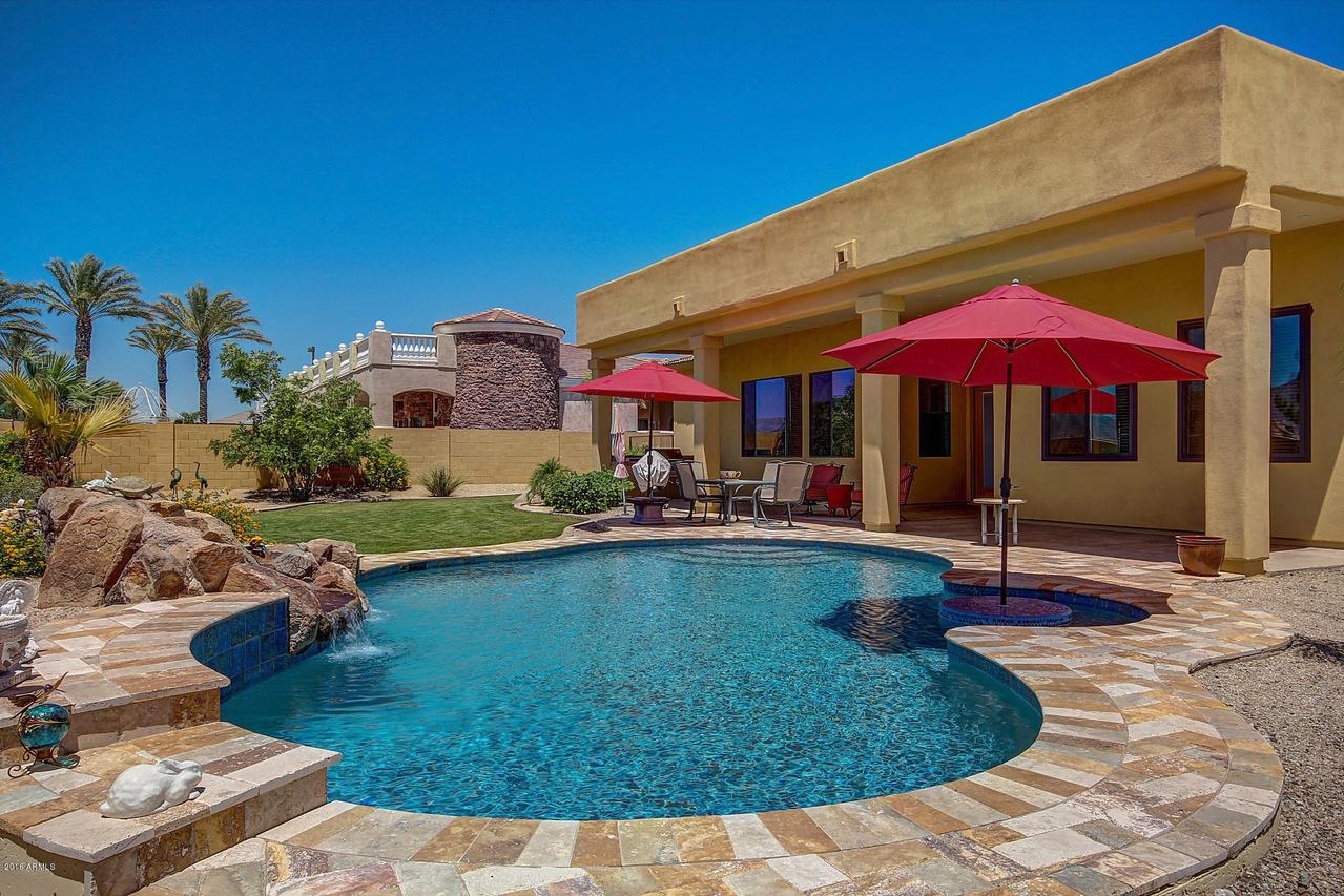 5822 N 180th Dr., Litchfield Park, AZ 85340
