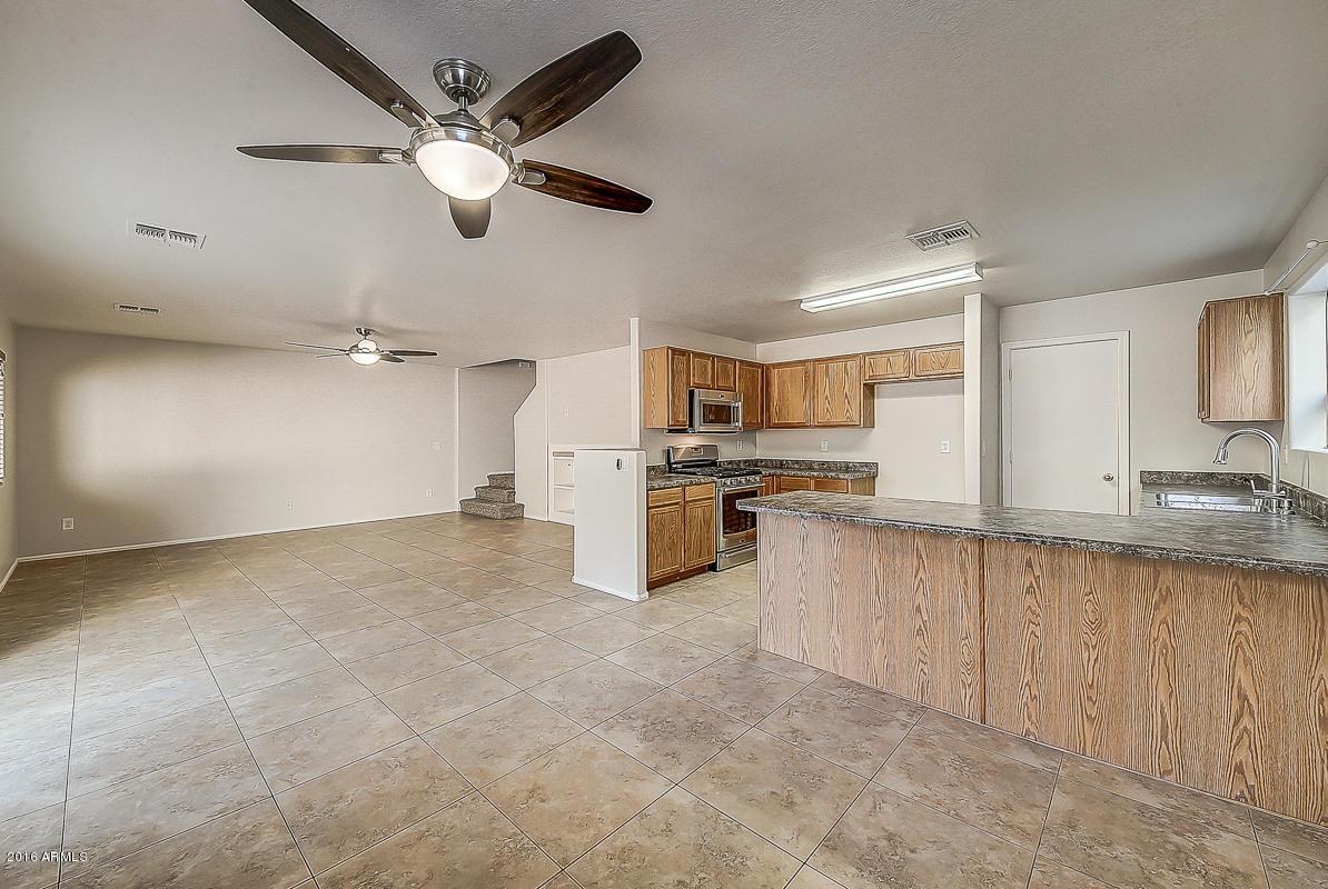 4083 E Aragonite Ln., San Tan Valley, AZ 85143