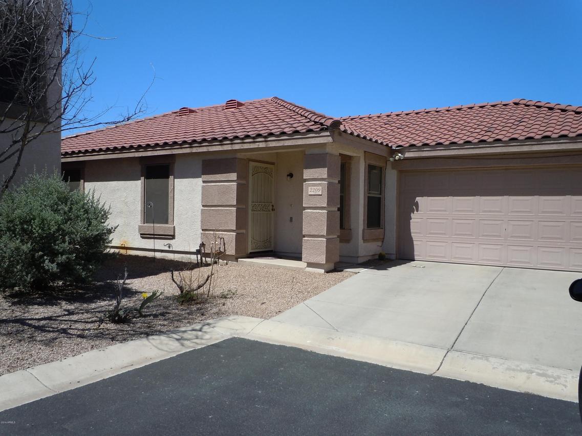 2209 E 35th Ave., Apache Junction, AZ 85119