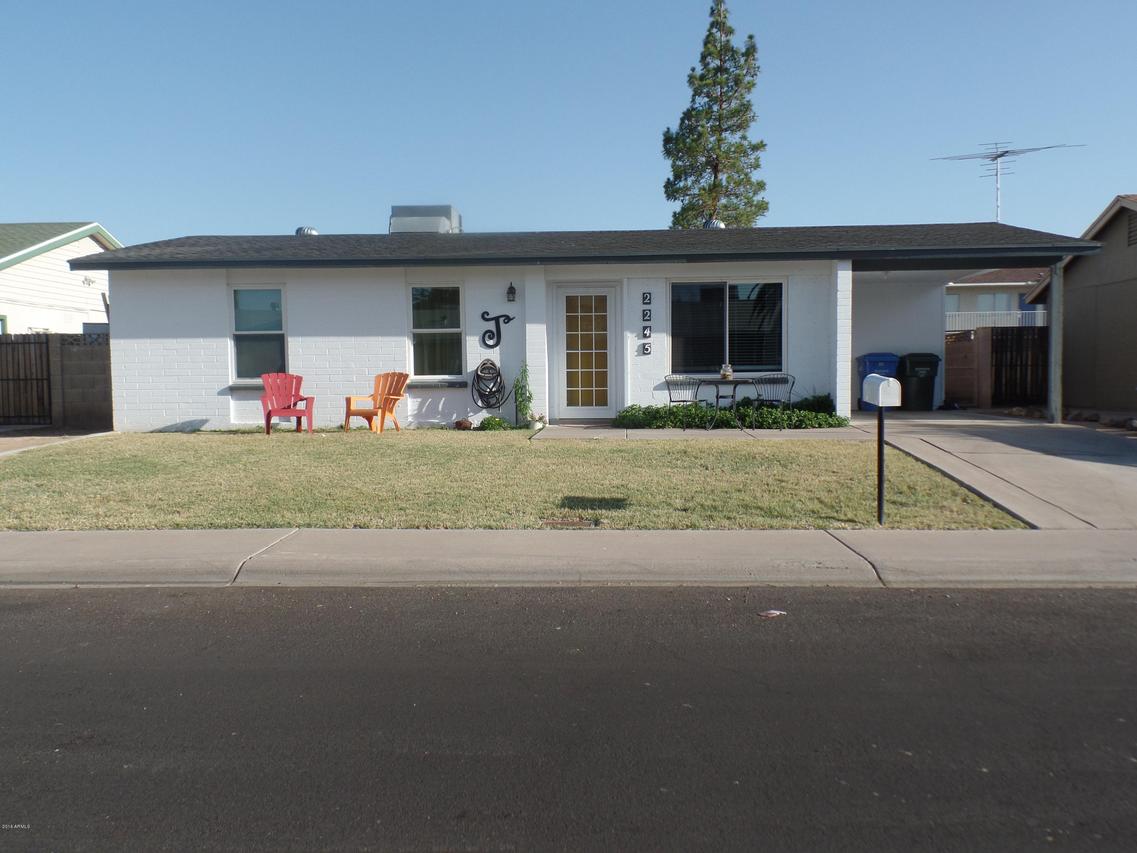 2245 W Danbury Rd., Phoenix, AZ 85023