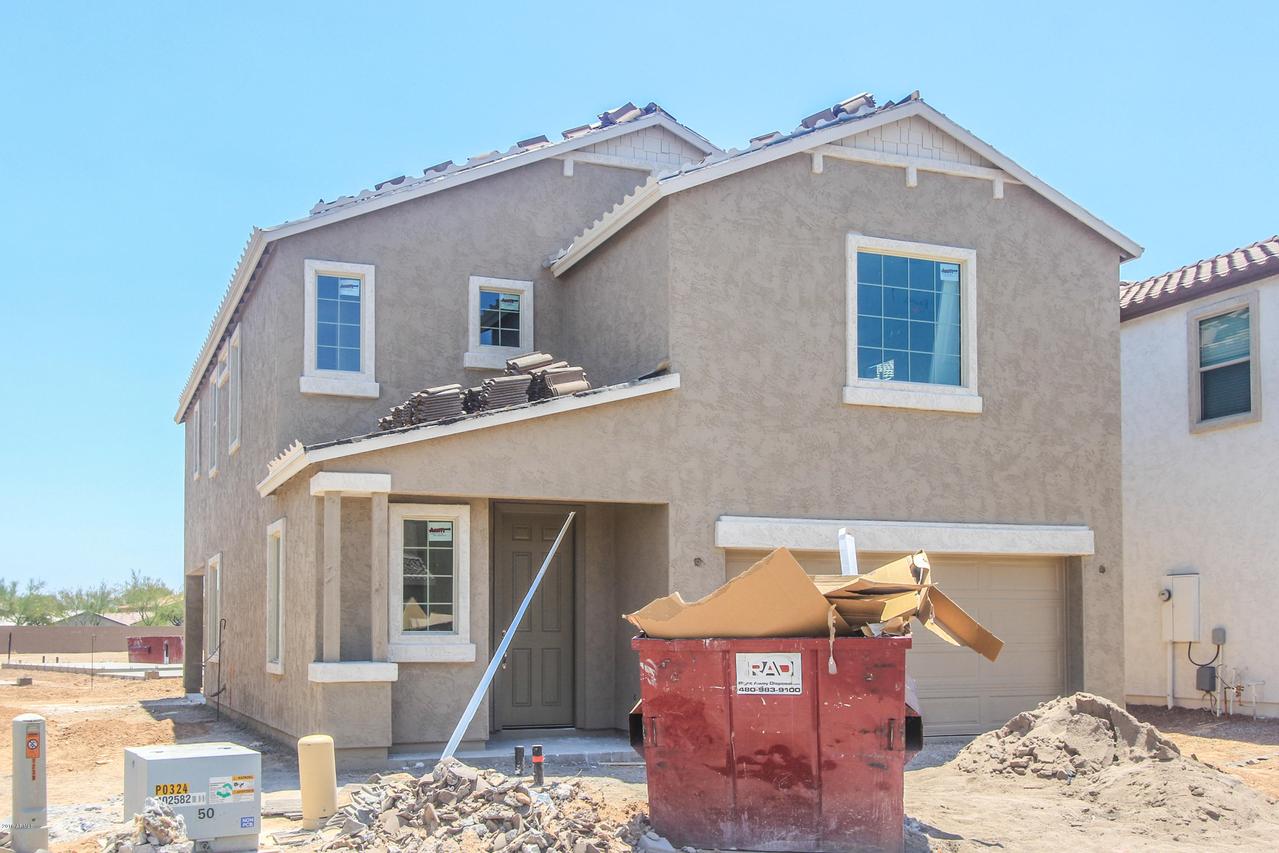 1229 E Taylor Tr., San Tan Valley, AZ 85143