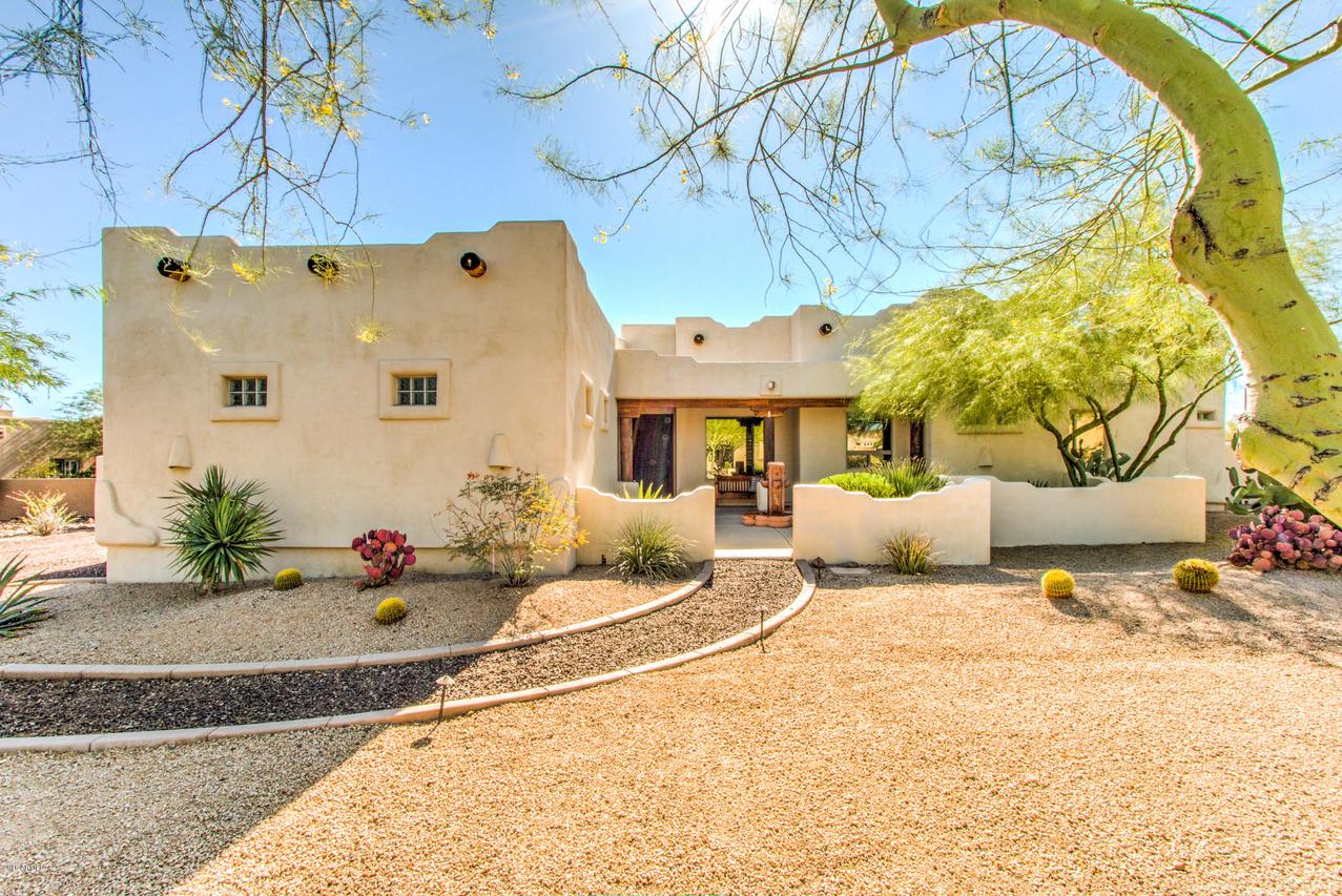 39012 N 2nd Pl., Phoenix, AZ 85086