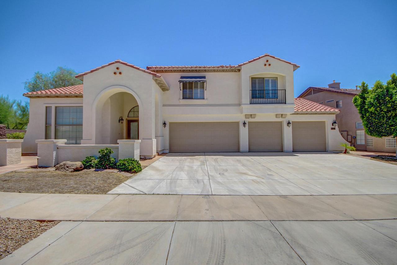 2405 W Woburn Ln., Phoenix, AZ 85085