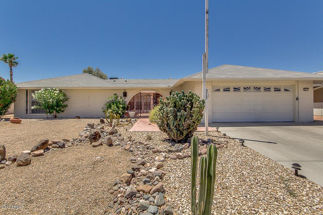 9717 W Spanish Moss Ln., Sun City, AZ 85373
