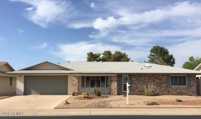 10122 W Concho Cir., Sun City, AZ 85373
