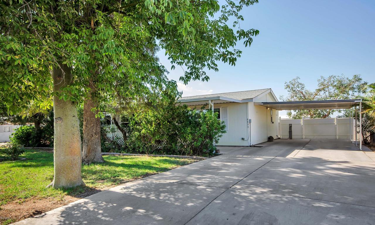 6833 W Wanda Lynn Ln., Peoria, AZ 85382