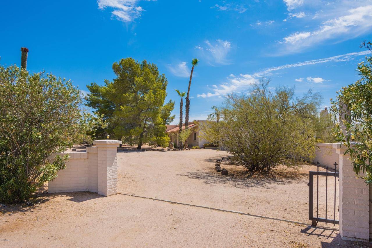 27011 N 62nd St., Scottsdale, AZ 85262