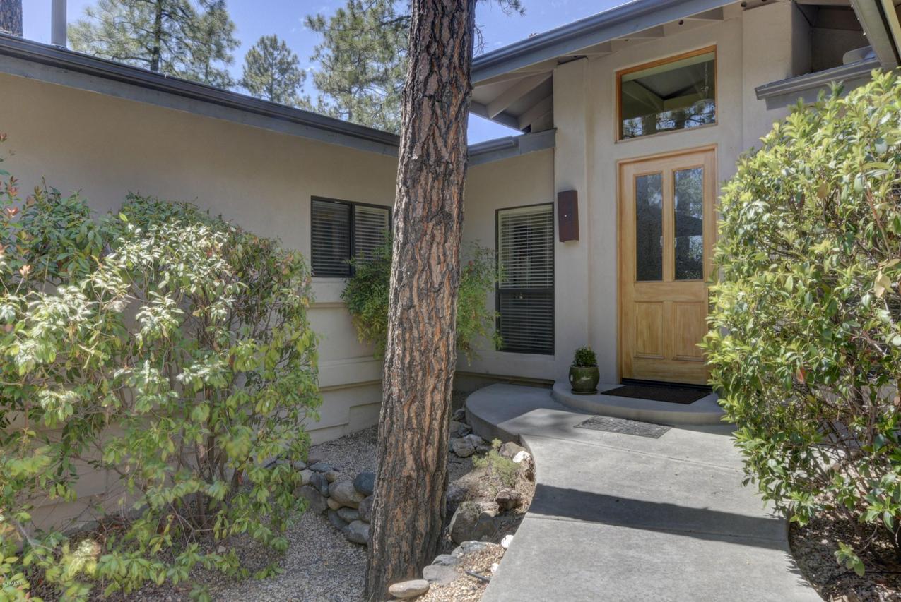 110 Horse Shoe Loop, Prescott, AZ 86303