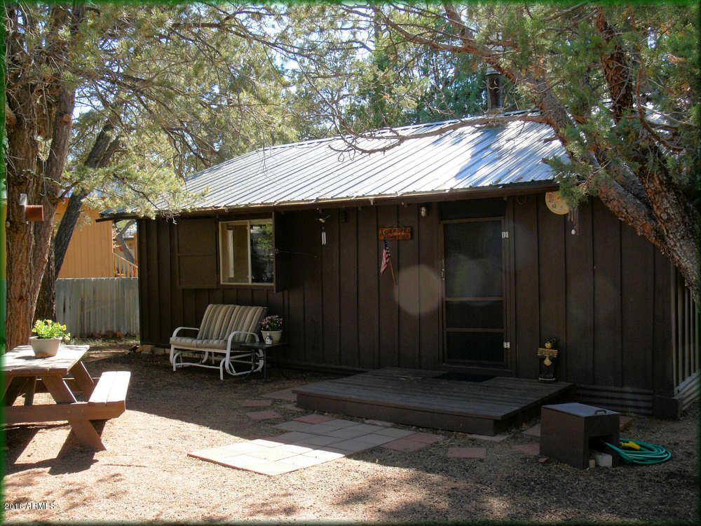 2174 Border Legion Dr., Overgaard, AZ 85933
