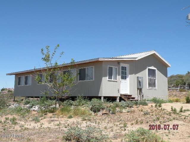 8125 W Hampton Rd., Wilhoit, AZ 86332