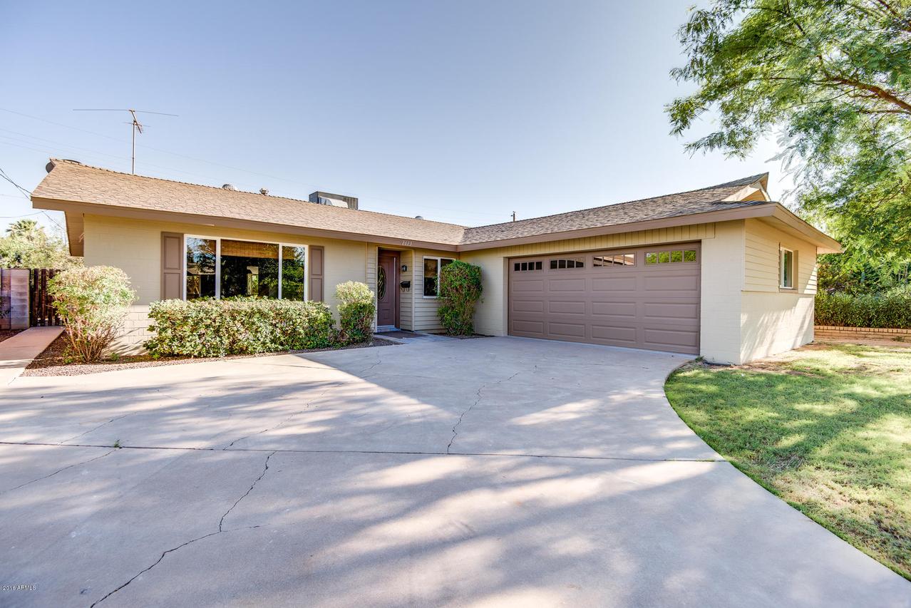 8613 E Buena Terra Way, Scottsdale, AZ 85250