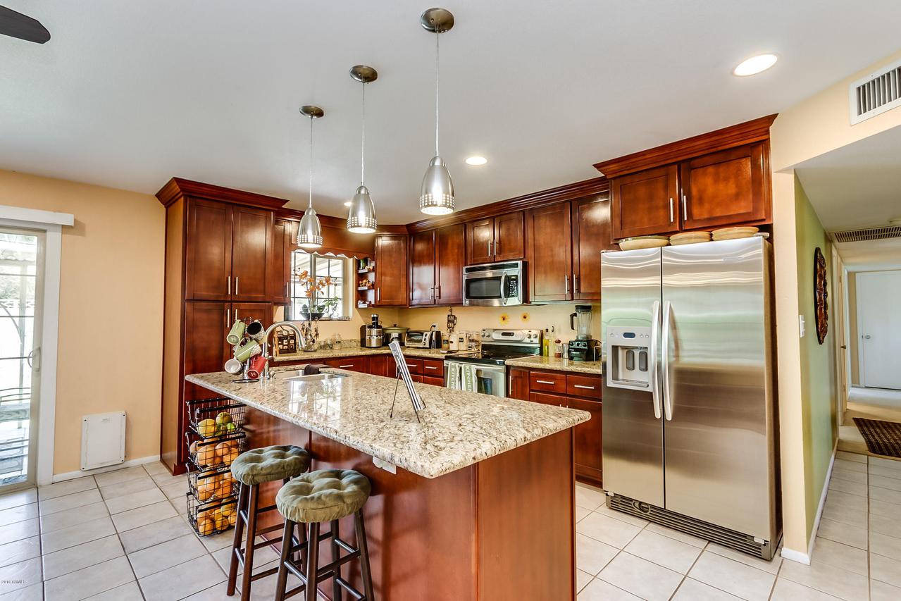 2544 E Pebble Beach Dr., Tempe, AZ 85282