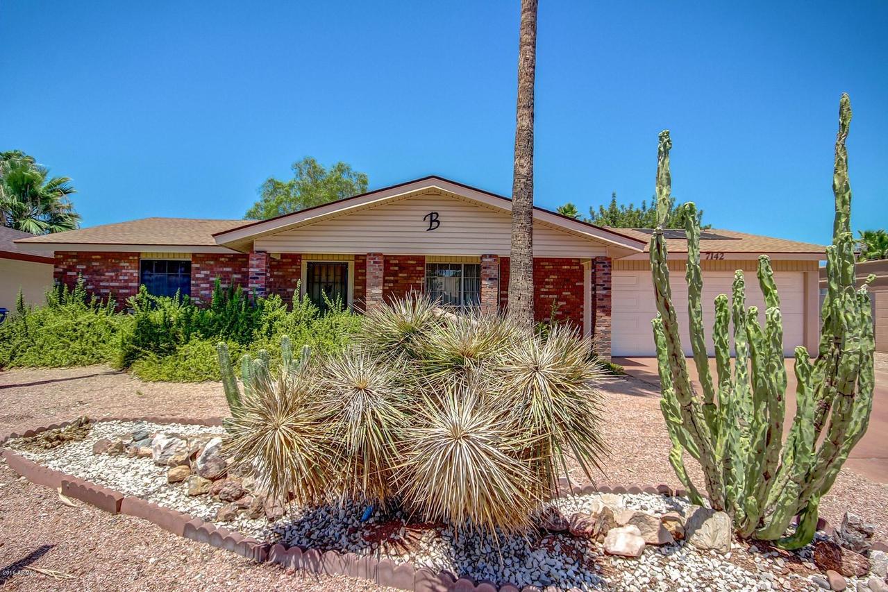 7142 E Flossmoor Ave., Mesa, AZ 85208