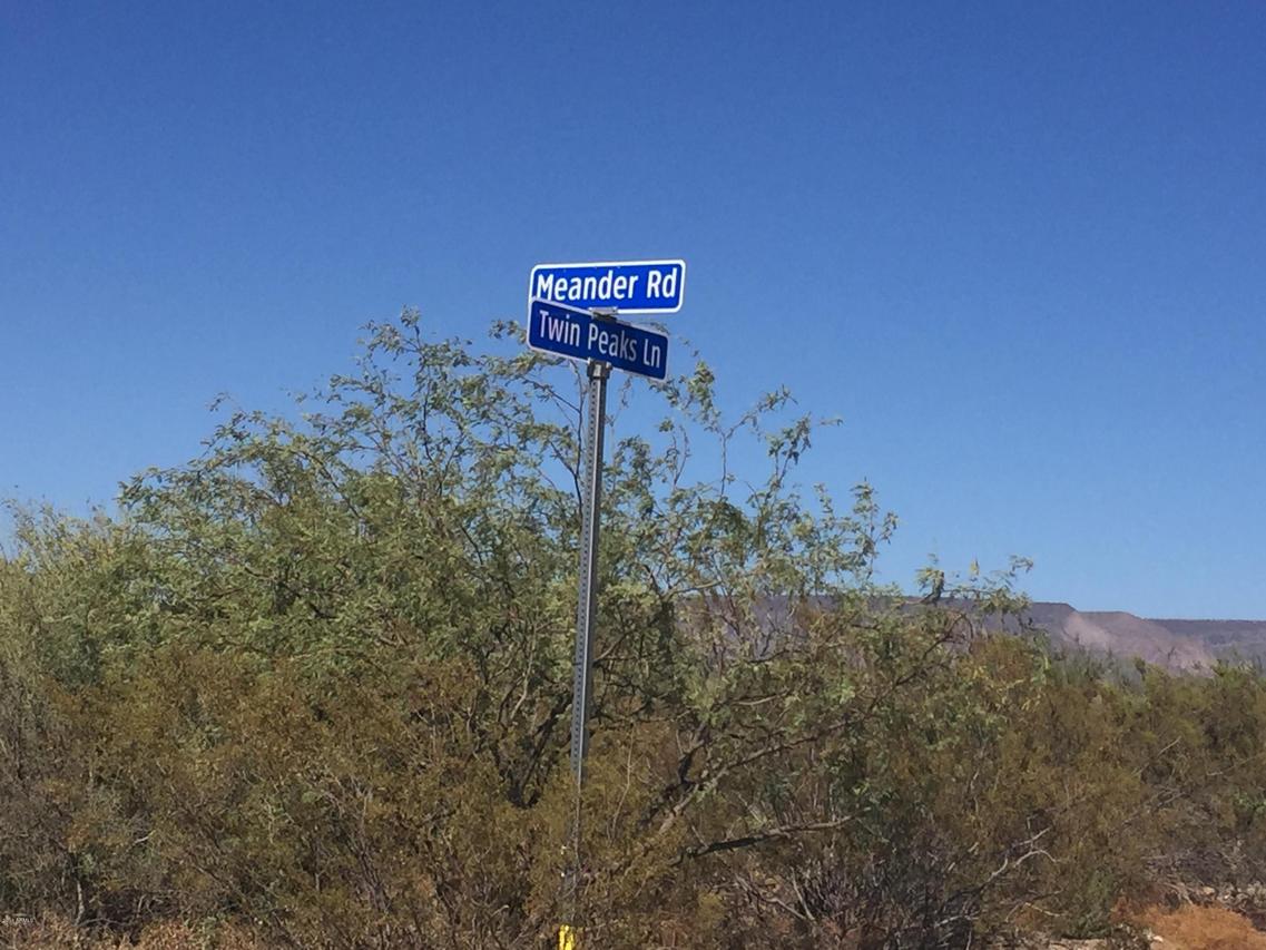 47440 N Meander Rd. #-, New River, AZ 85087