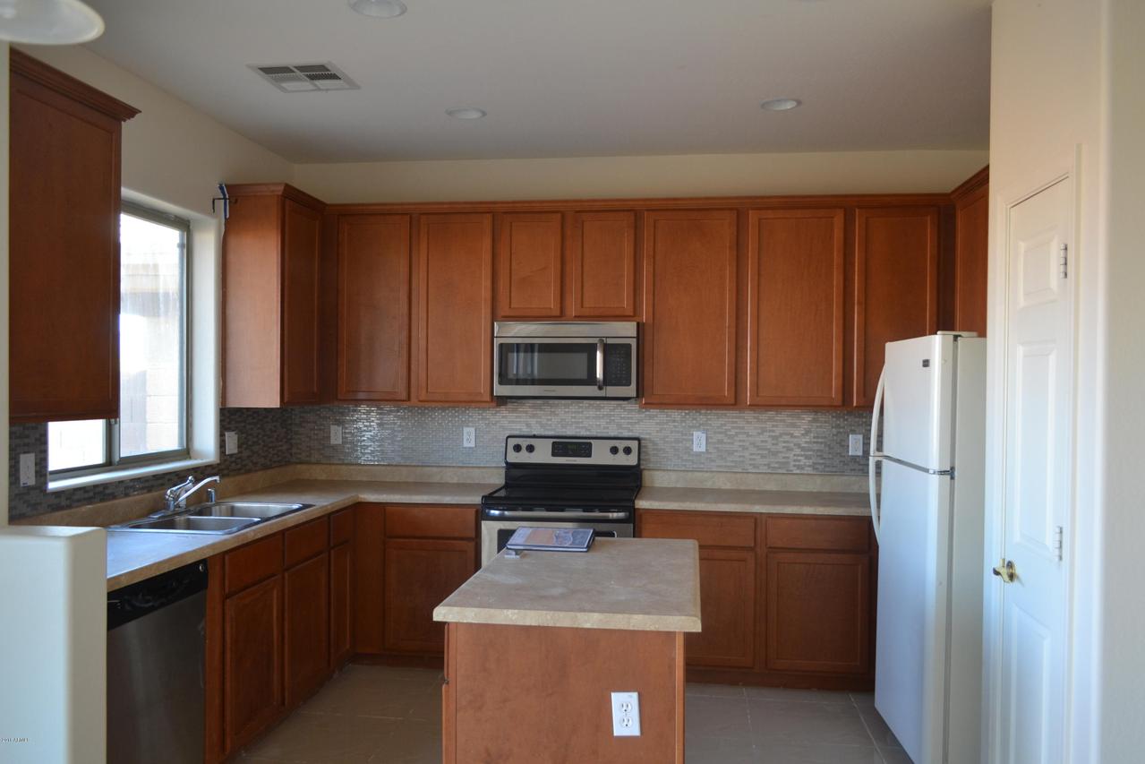 4525 S 23rd Ln., Phoenix, AZ 85041