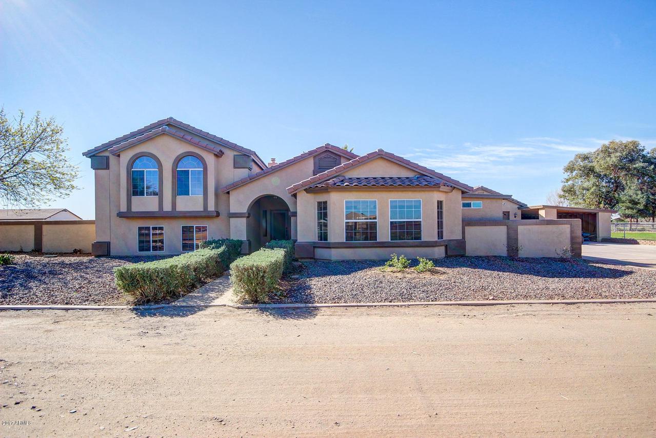39624 N Creekside Rd., San Tan Valley, AZ 85140