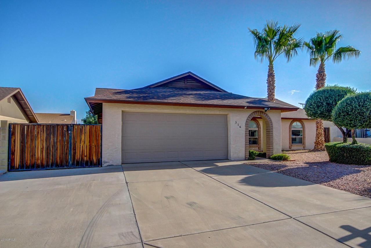 316 W Mohawk Dr., Phoenix, AZ 85027