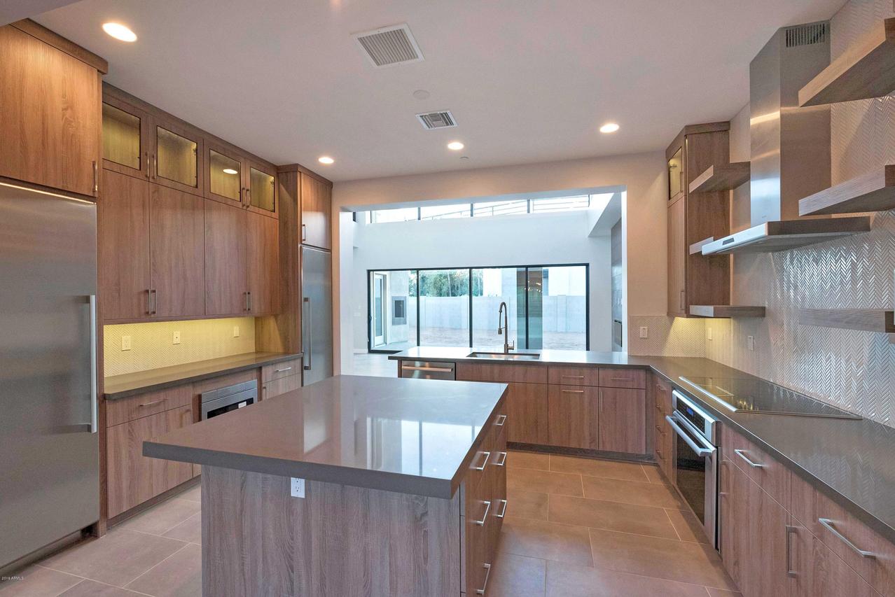 4704 N 68th Pl., Scottsdale, AZ 85251