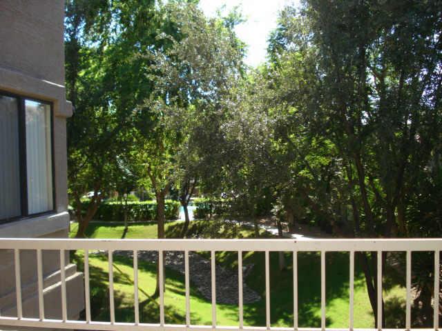 15050 N Thompson Peak Pkwy. #2052, Scottsdale, AZ 85260