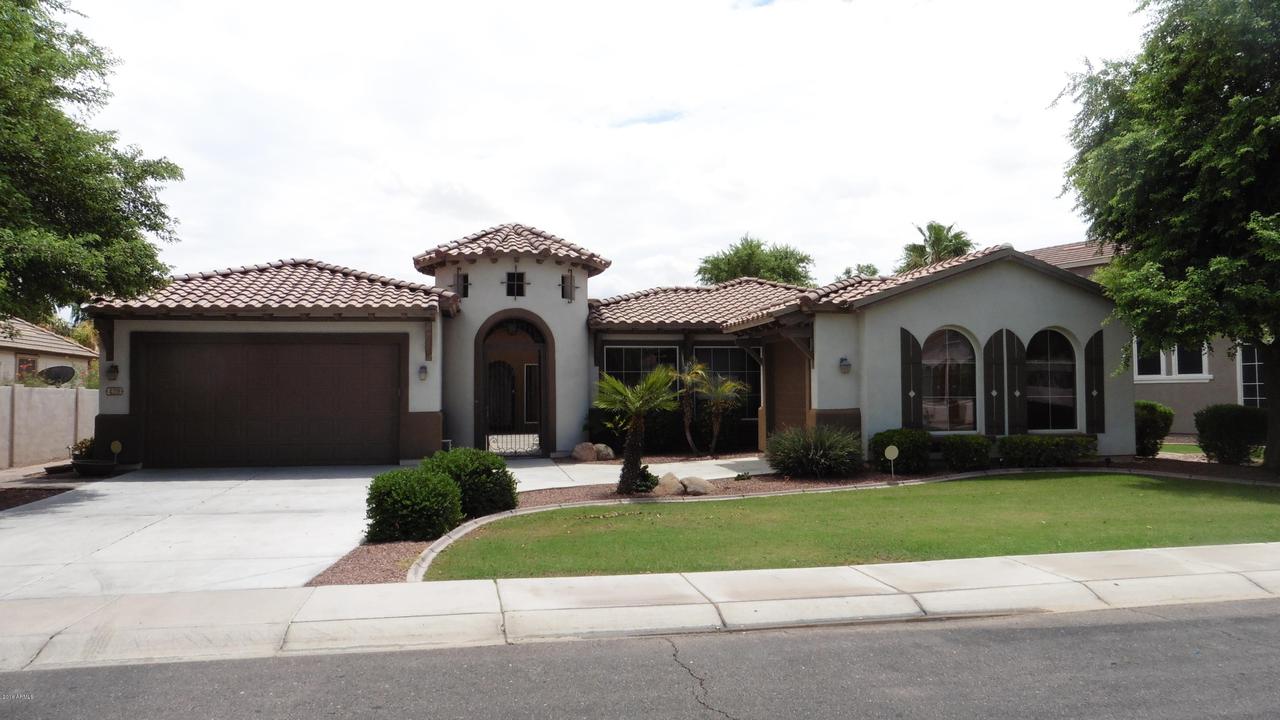 429 E Horseshoe Dr., Chandler, AZ 85249