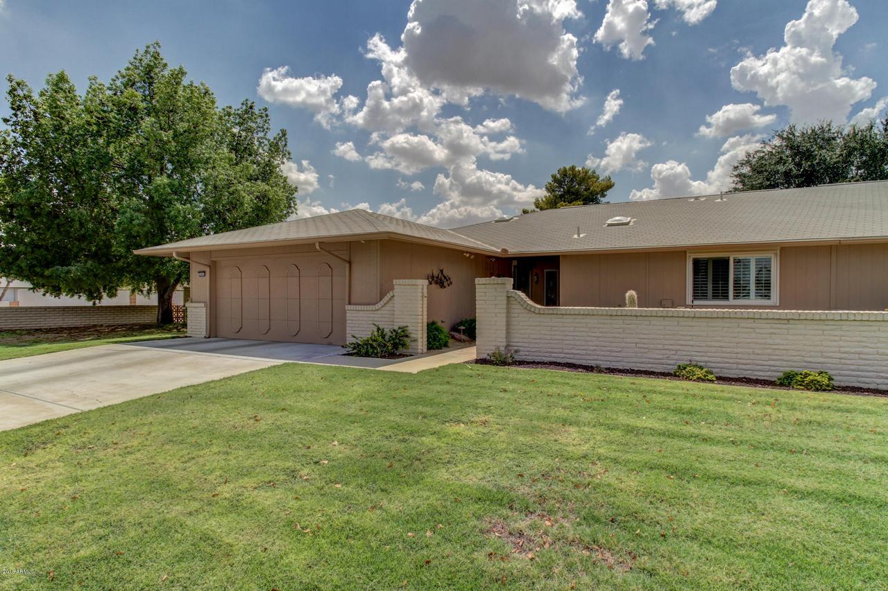 18002 N Conestoga Dr., Sun City, AZ 85373