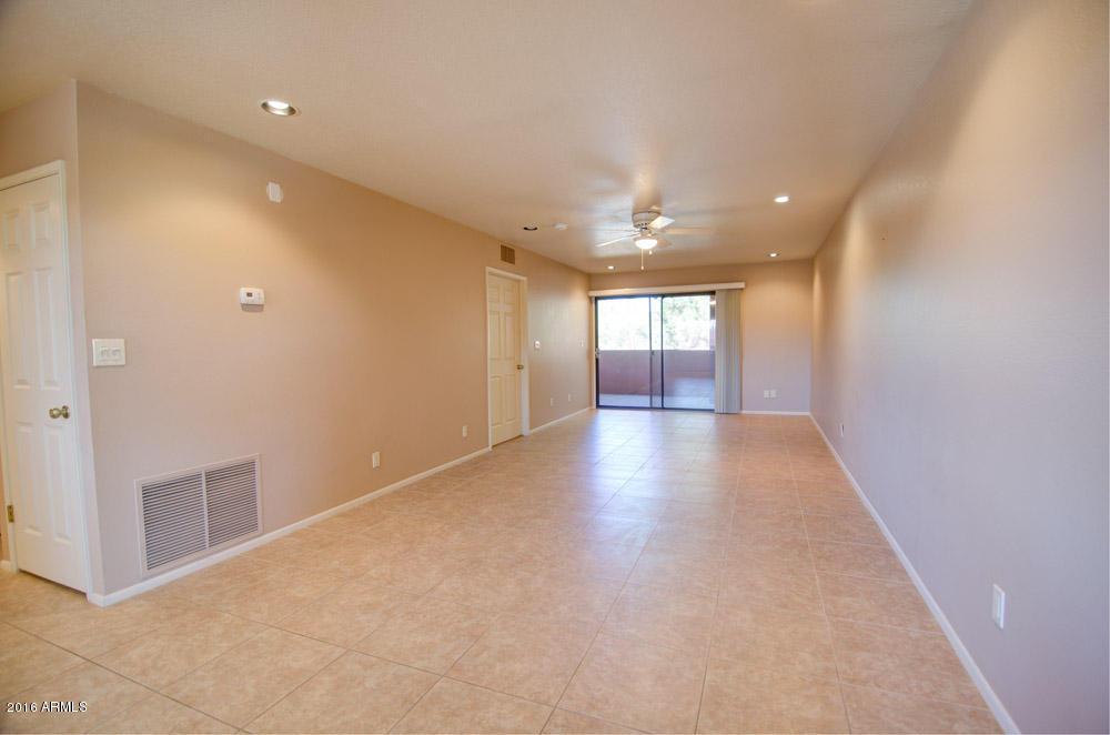 12212 N Paradise Village Pkwy. #415, Phoenix, AZ 85032