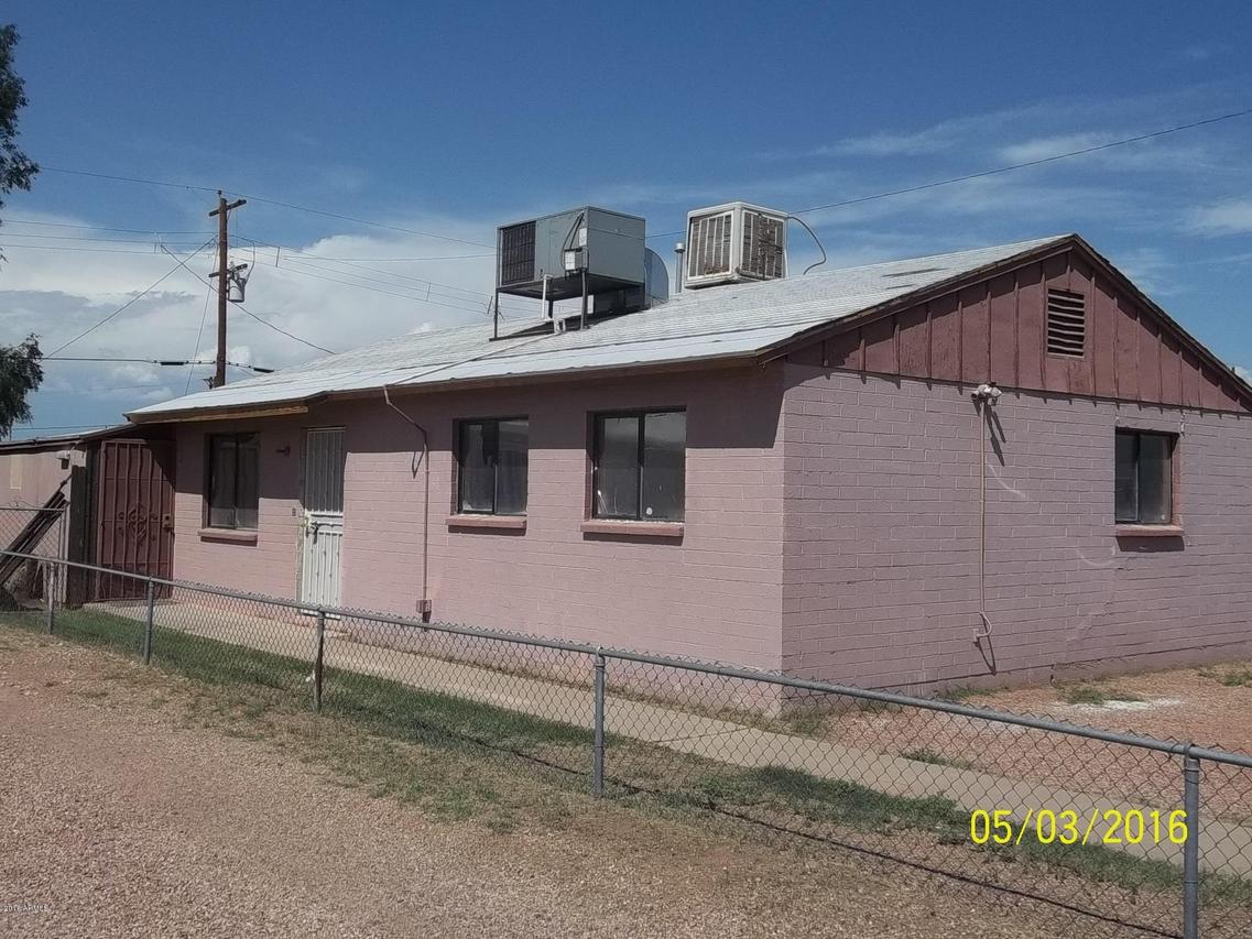 2826 E Chipman Rd., Phoenix, AZ 85040