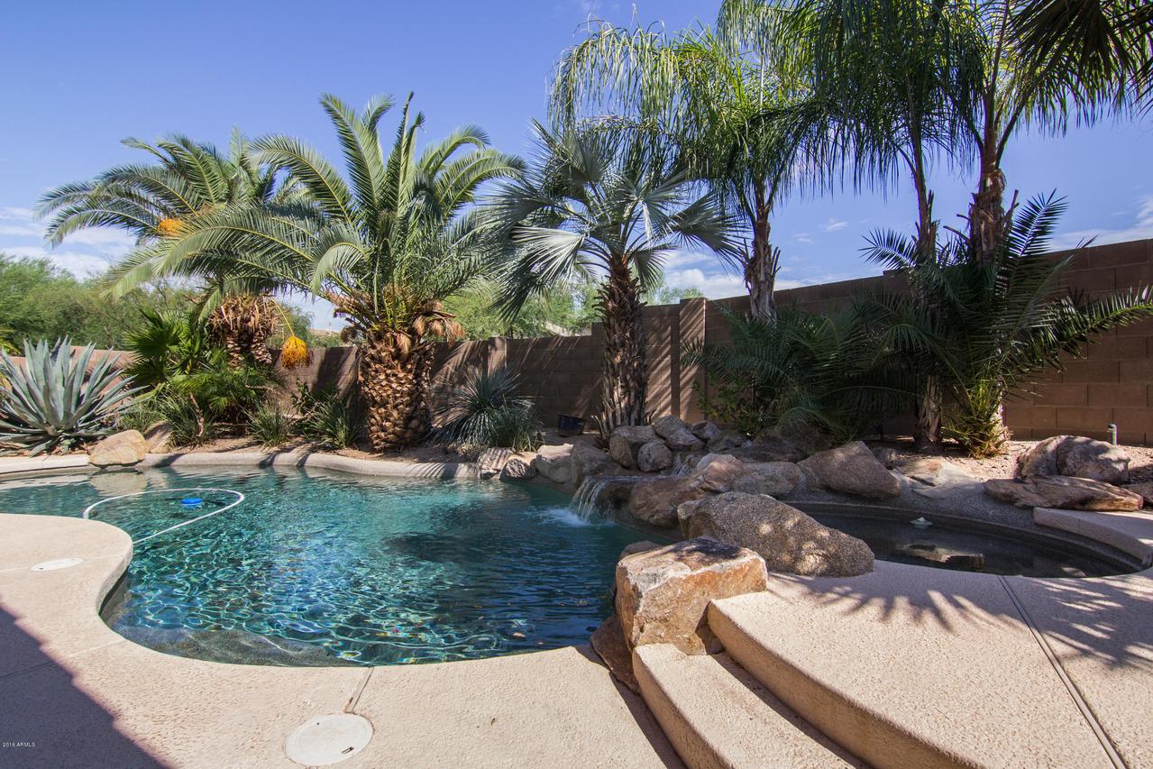 22062 E Calle De Flores St., Queen Creek, AZ 85142