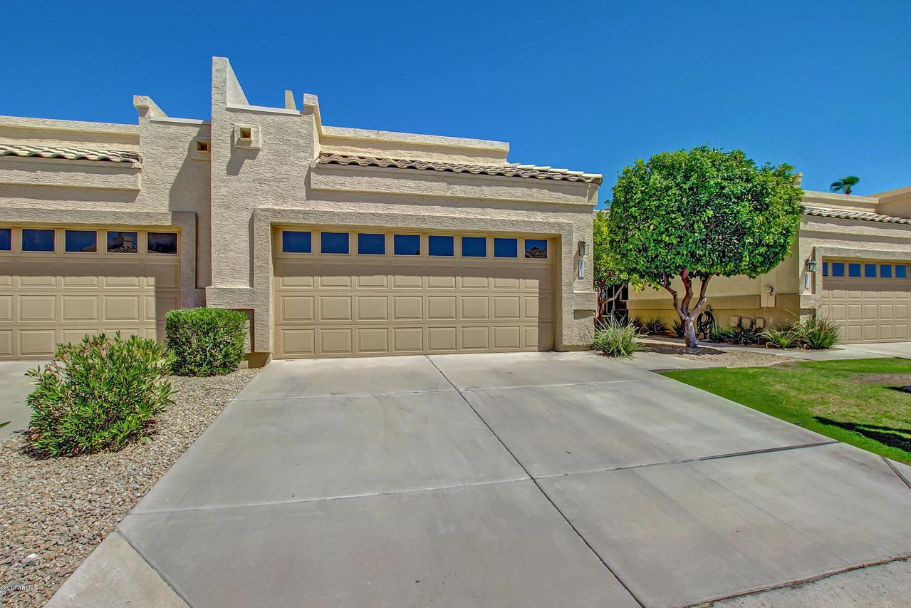 9052 W Port Royale Ln., Peoria, AZ 85381