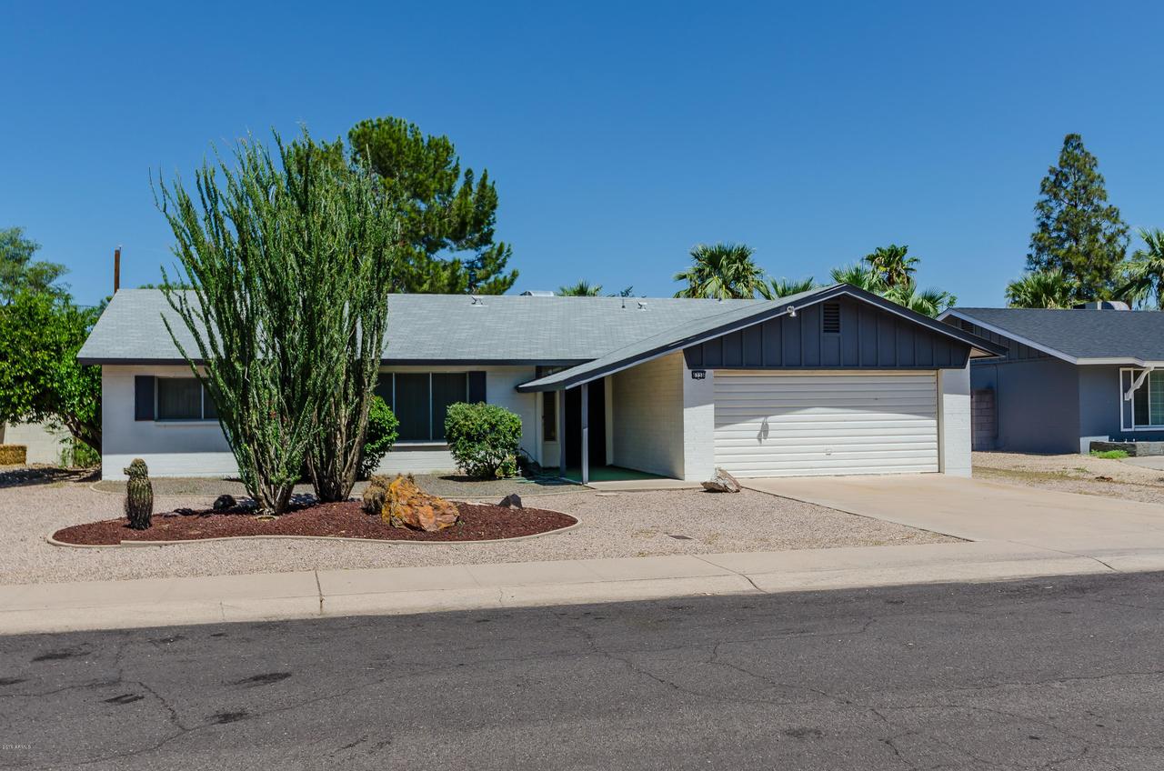 8738 E Rose Ln., Scottsdale, AZ 85250