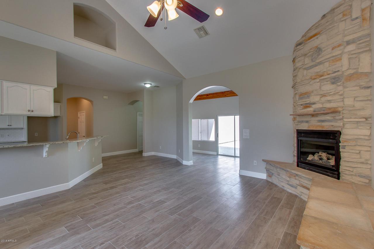 21805 S 158th St., Gilbert, AZ 85298