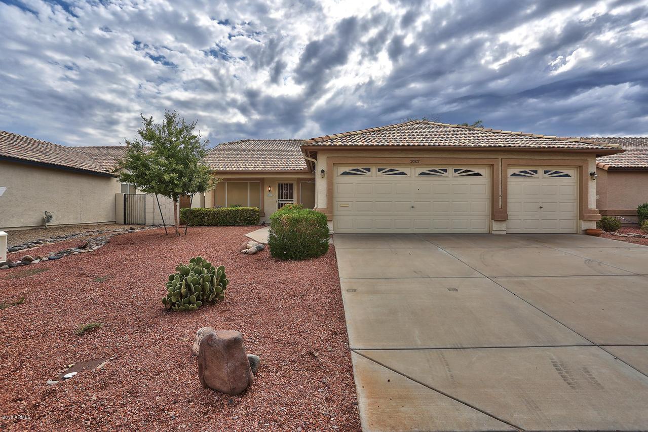 20527 N 107th Dr., Sun City, AZ 85373