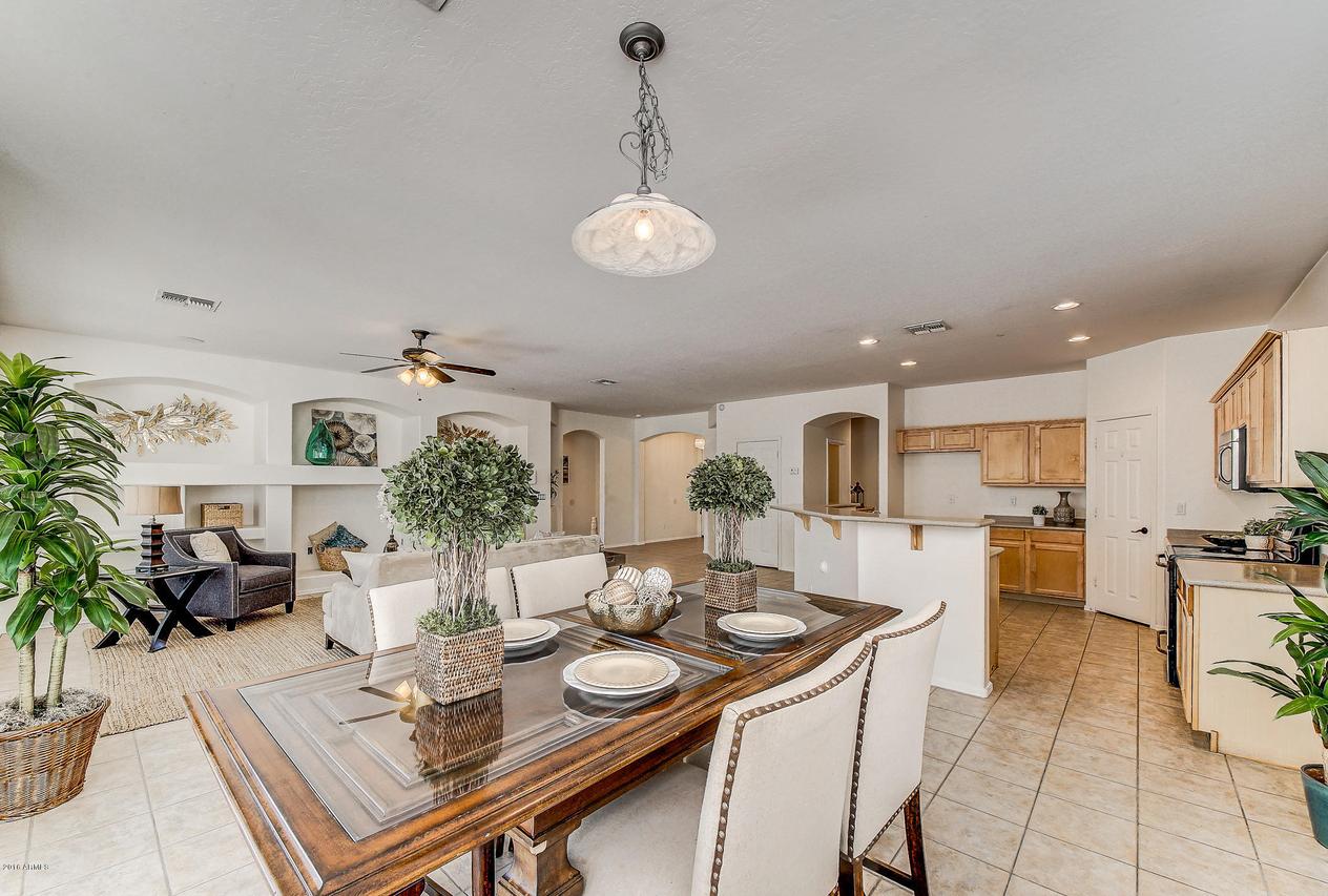 2533 W Apollo Rd., Phoenix, AZ 85041