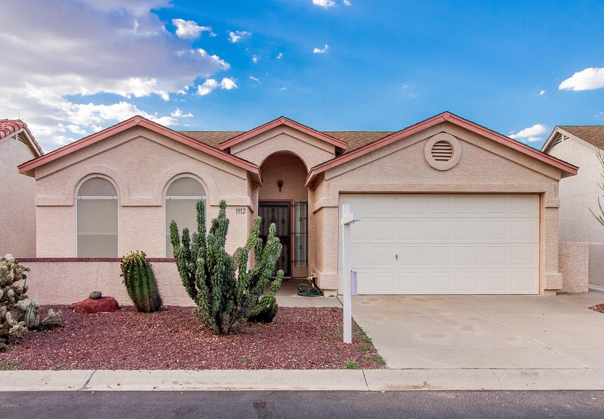 1912 E Palm Beach Dr., Chandler, AZ 85249