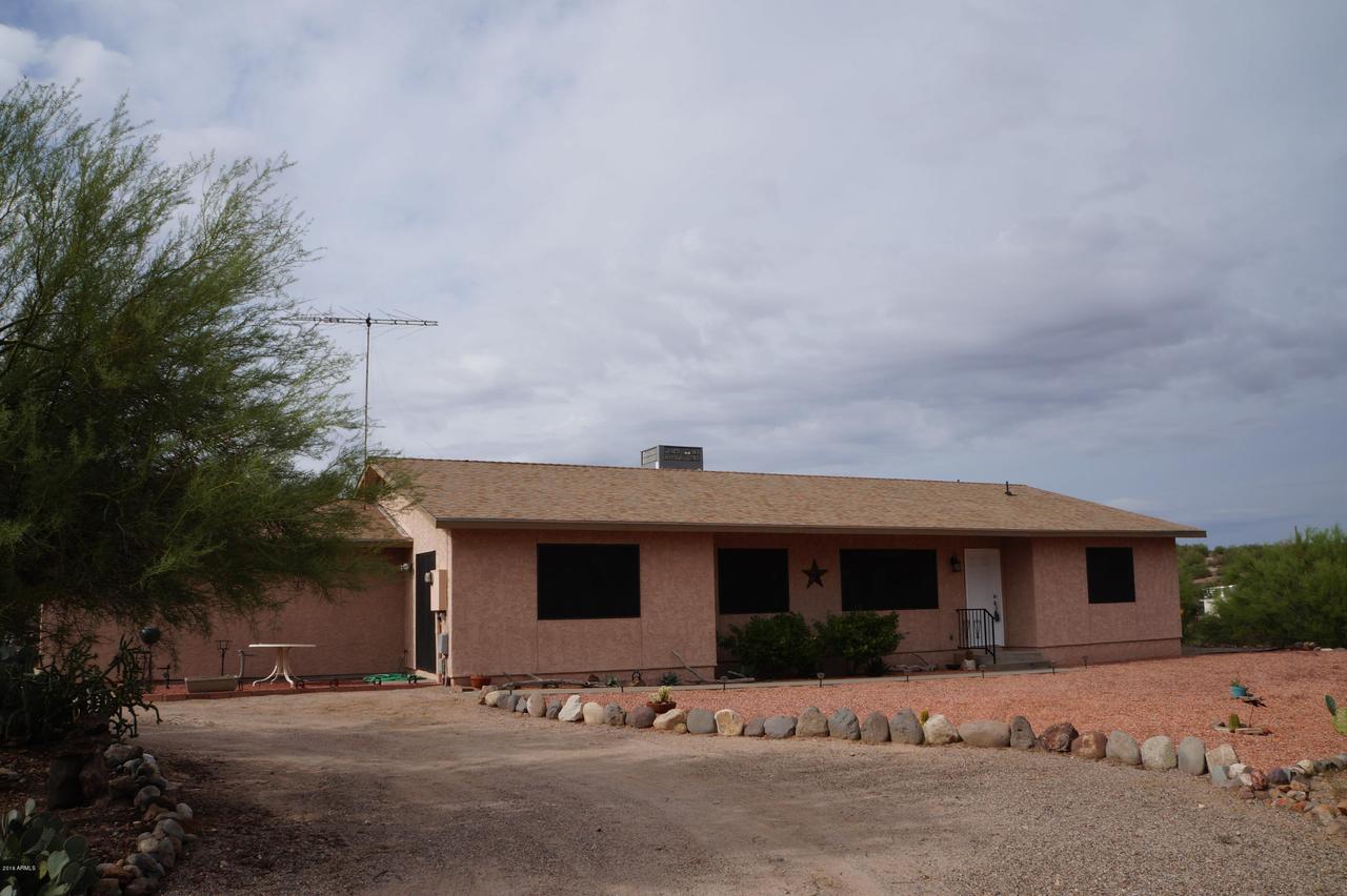 880 N 335th Ave., Wickenburg, AZ 85390