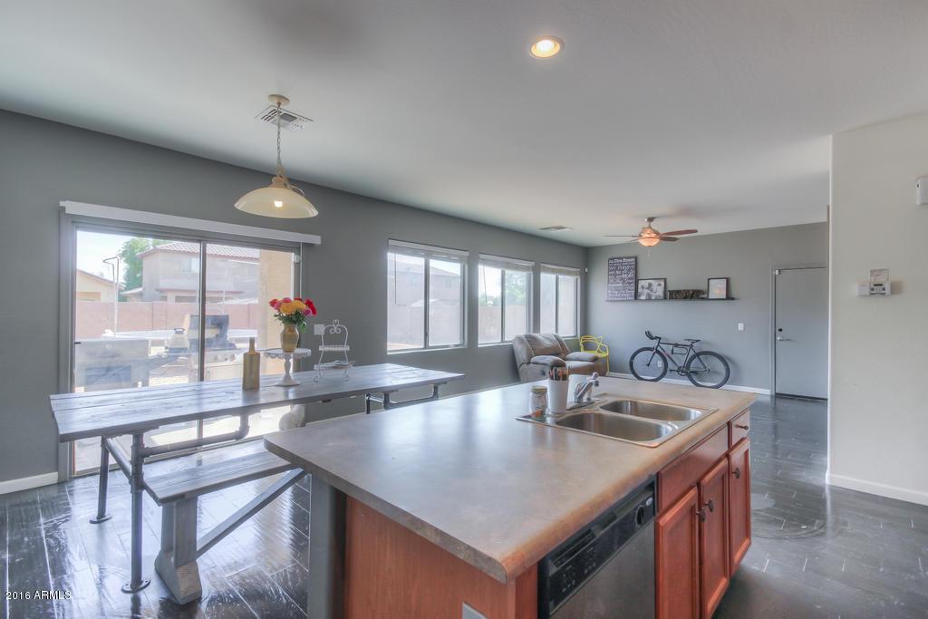 8739 W Watkins St., Tolleson, AZ 85353