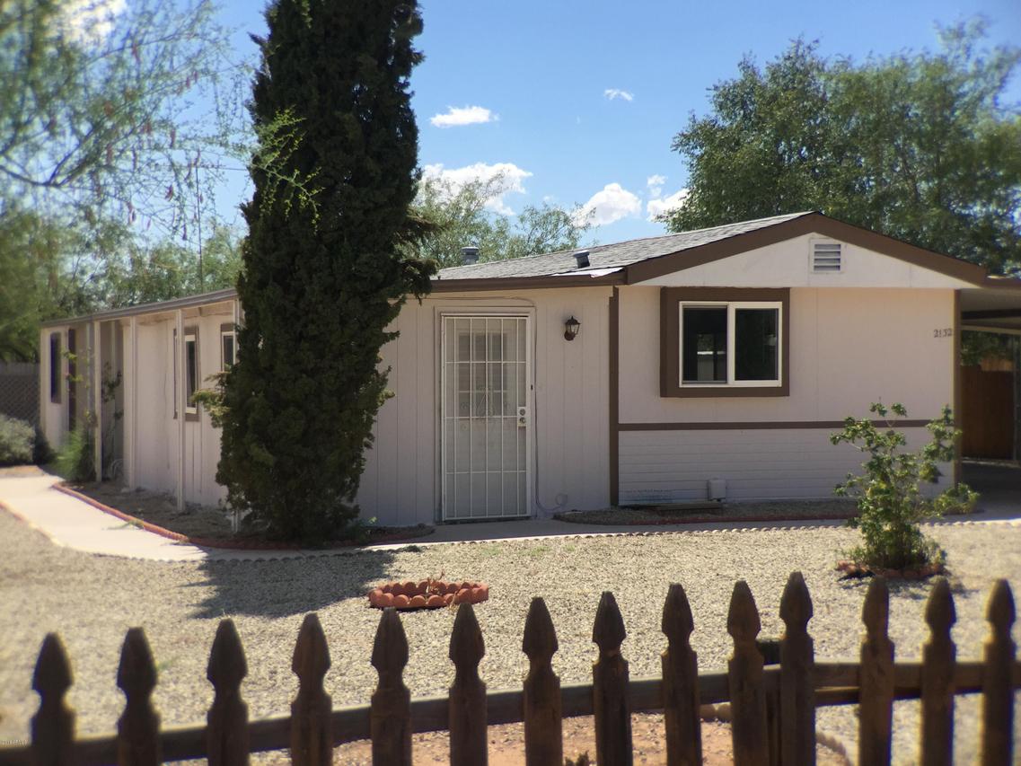 2132 N Main Dr., Apache Junction, AZ 85220