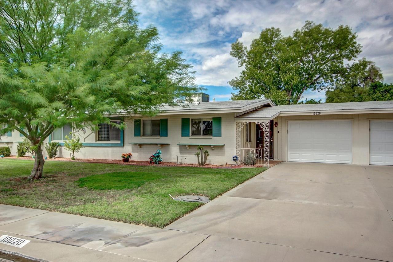 10020 W Lakeview Cir., Sun City, AZ 85351