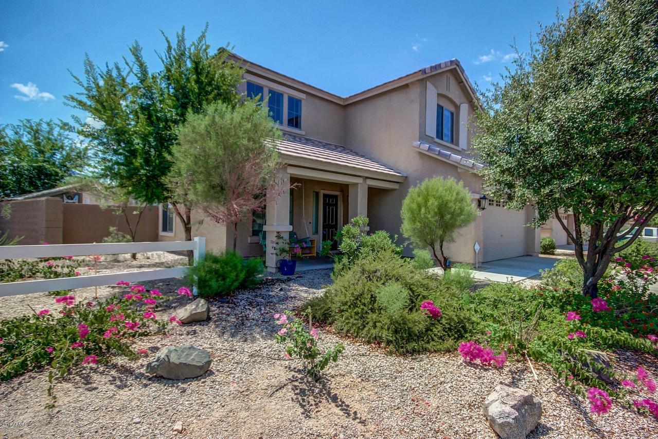 83 W Yellow Bee Dr., San Tan Valley, AZ 85143