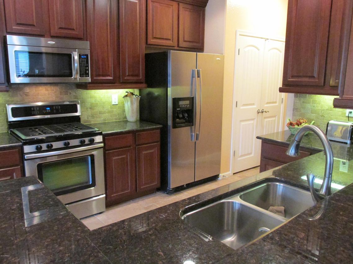 1574 E Manor Dr., Casa Grande, AZ 85122