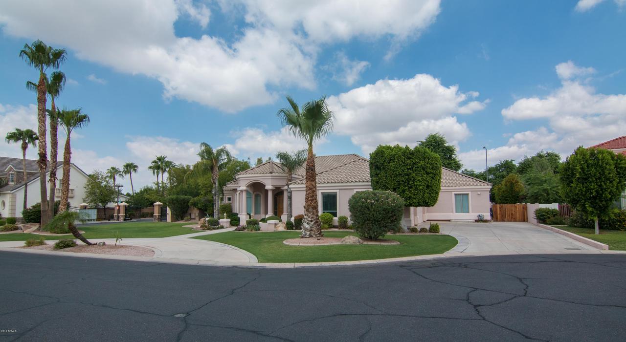 3536 E Dover St., Mesa, AZ 85213