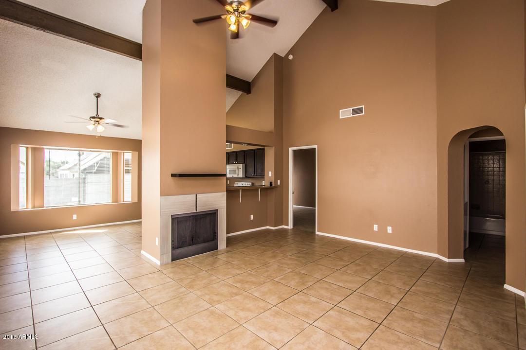 2201 W Rose Garden Ln., Phoenix, AZ 85027