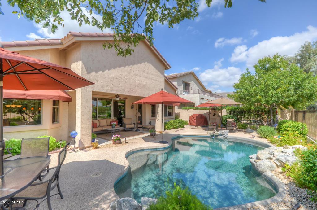 7051 S 27th Way, Phoenix, AZ 85042