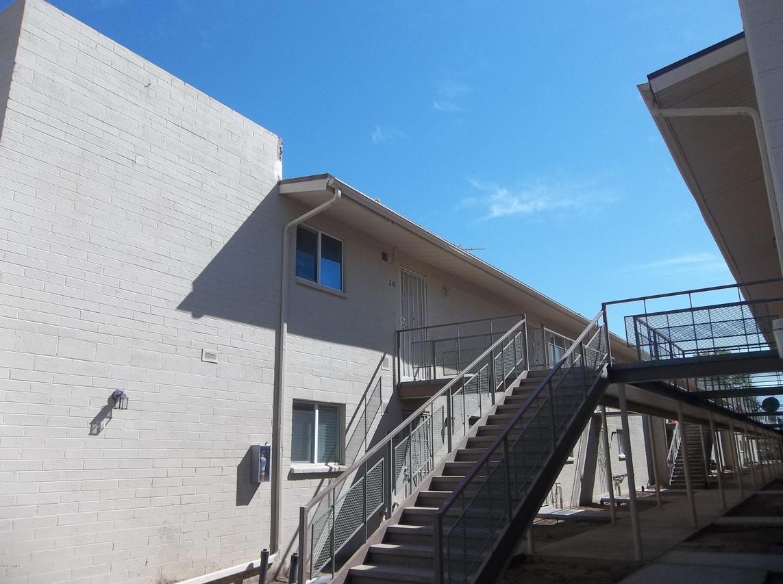 814 N 82nd St. #G210, Scottsdale, AZ 85257